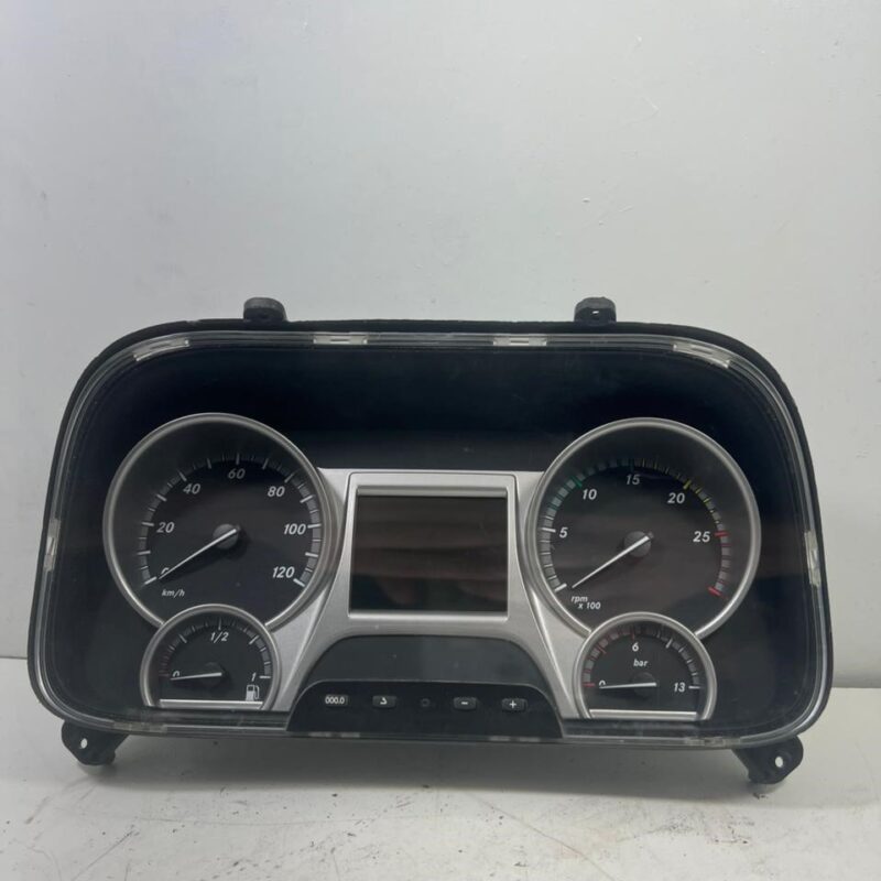 Painel de instrumentos Actros 2546 ano 2015