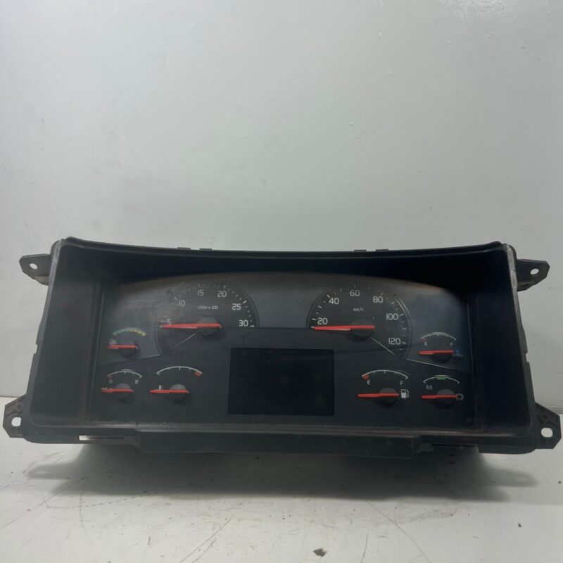 Painel de instrumentos Volvo FH C/ Arla 2015